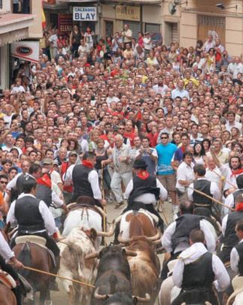 Comienzan las entradas de toros y caballos de Segorbe - 05/09/22 - Escuchar ahora