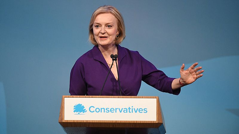 14 Horas - Liz Truss: así es la nueva primera ministra británica - Escuchar ahora