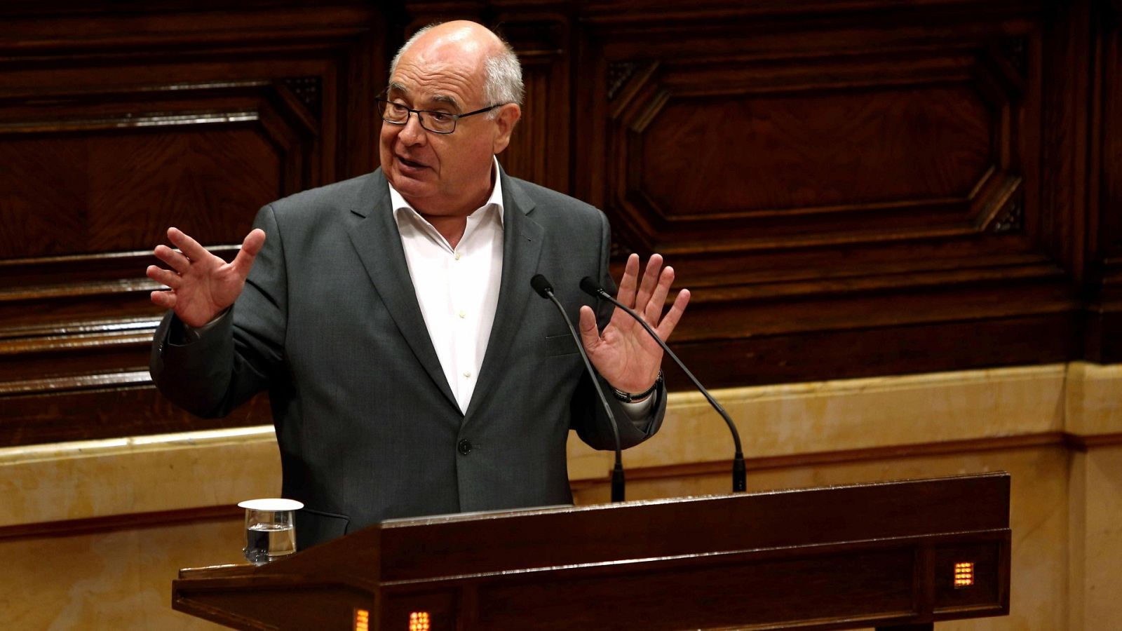 Las Mañanas de RNE con Íñigo Alfonso - 6 y 7 de septiembre de 2017, cinco años de las horas más tensas del Parlament: "Fue un golpe a la democracia política" - Escuchar ahora