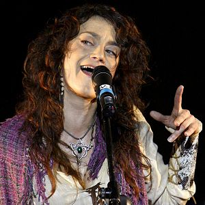 Discópolis - Discópolis - Carmen París presenta 'InCubando' - 08/05/08 - Escuchar ahora