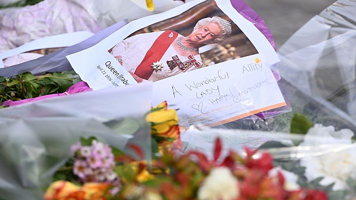 Las Mañanas de RNE - Julio Crespo (Hispanic Observatory): \"Jamás cometió un solo error en los 70 años que sirvió a su país\" - Escuchar ahora