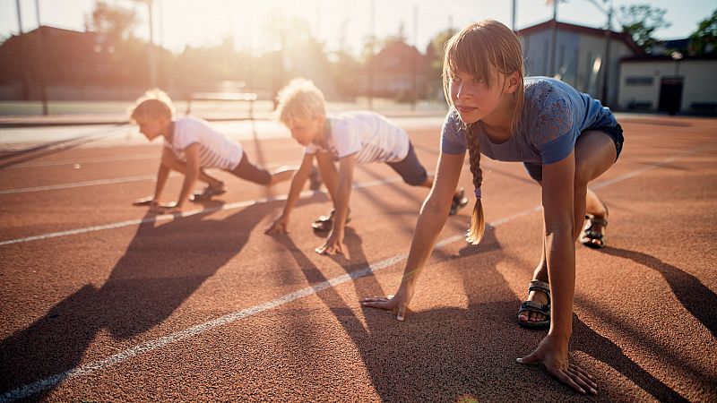 Más cerca - Más ejercicio físico para prevenir la obesidad en escolares - Escuchar ahora