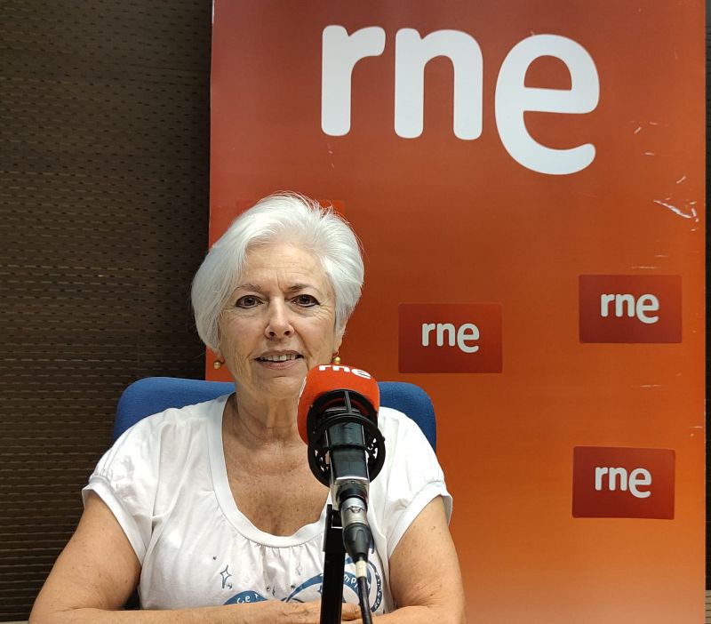 Entrevista con Julia Fernández, presidenta de la  Asociación de Familiares de Enfermos de Alzheimer de Alcantarilla - Escuchar ahora