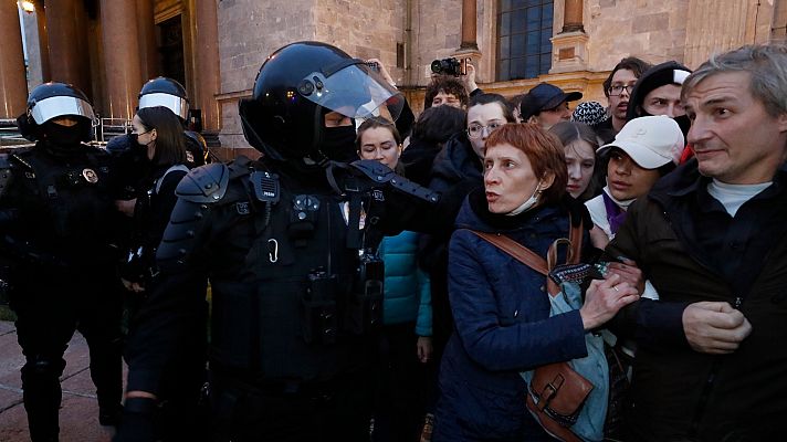 Más cerca - \"Putin está atrapado en la trampa en la que se ha metido\" - Escuchar ahora