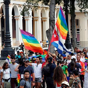 Reportajes 5 continentes - Reportajes 5 continentes - El matrimonio LGTBIQ+ y los derechos de las familias en Cuba - Escuchar ahora