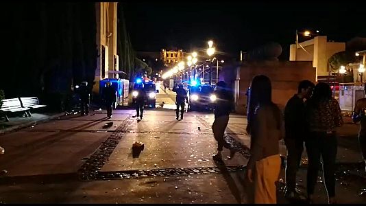 Serveis informatius Ràdio 4 - L'Ajuntament de Barcelona admet que cal replantejar les festes | Escoltar