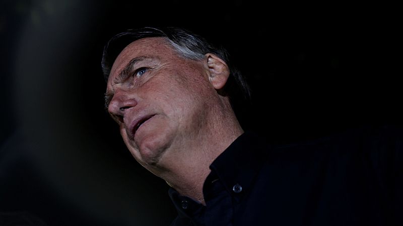 Cinco Continentes - Lula vence en primera vuelta - Escuchar ahora