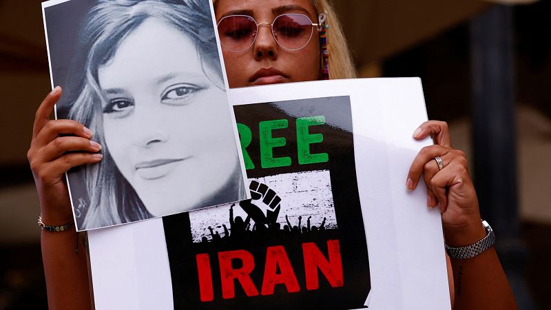 Reportajes 5 continentes - Irán: mujer, vida, libertad - Escuchar ahora