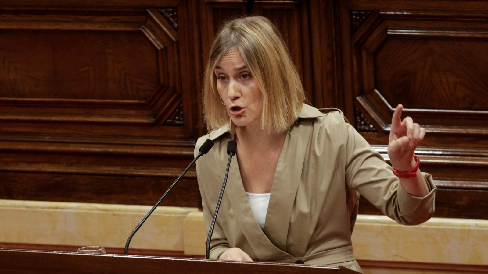 24 horas - Jéssica Albiach (En Comú Podem): "Es el momento de tener un gobierno progresista en Cataluña" - Escuchar ahora