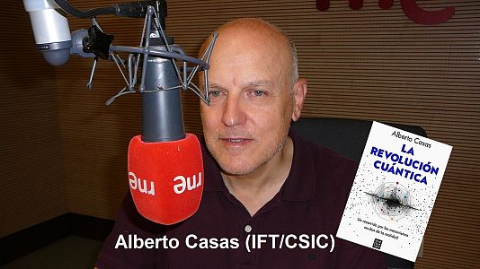 A hombros de gigantes - Neuronas humanas en cerebros de ratas, asteroide desviado y revolución cuántica - Escuchar ahora