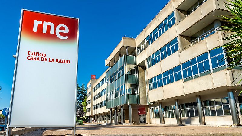 Las Mañanas de RNE con Íñigo Alfonso - La Casa de la Radio cumple 50 años: un recorrido por las instalaciones - Escuchar ahora