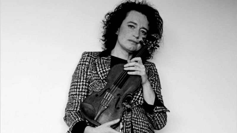 Círculos Concéntricos - La música como identidad, con Ana Comesaña - 23/10/2022 - Escuchar ahora