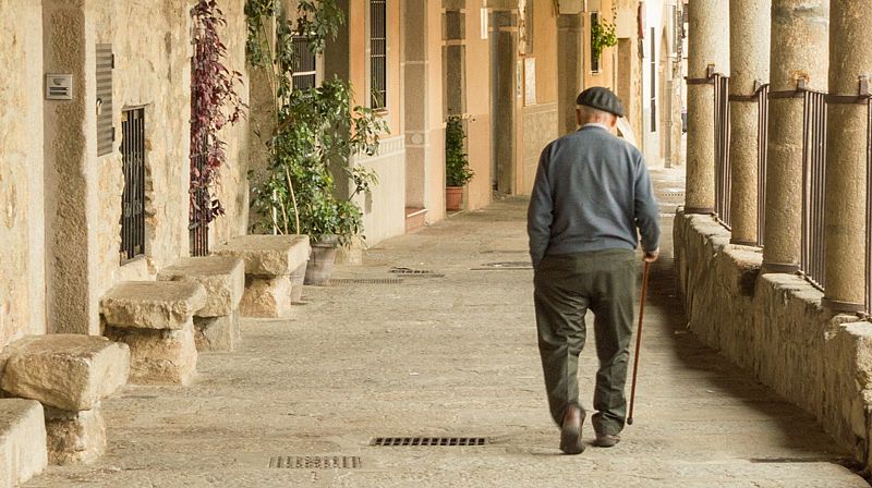 Las Mañanas de RNE con Íñigo Alfonso - Informe Metroscopia sobre pensiones: "2 de cada 3 españoles consideran aceptada la medida de acompasar la subida de las pensiones con el IPC" - Escuchar ahora