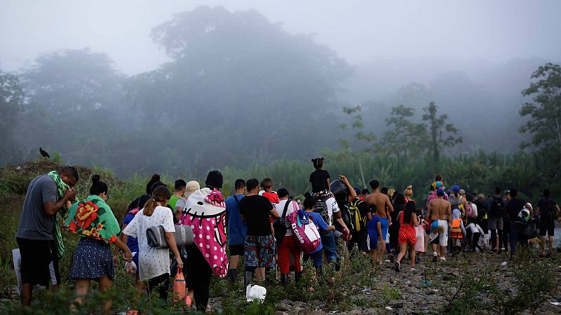 Reportajes 5 continentes - Aumentan los migrantes que cruzan la peligrosa ruta del Darién - Escuchar ahora