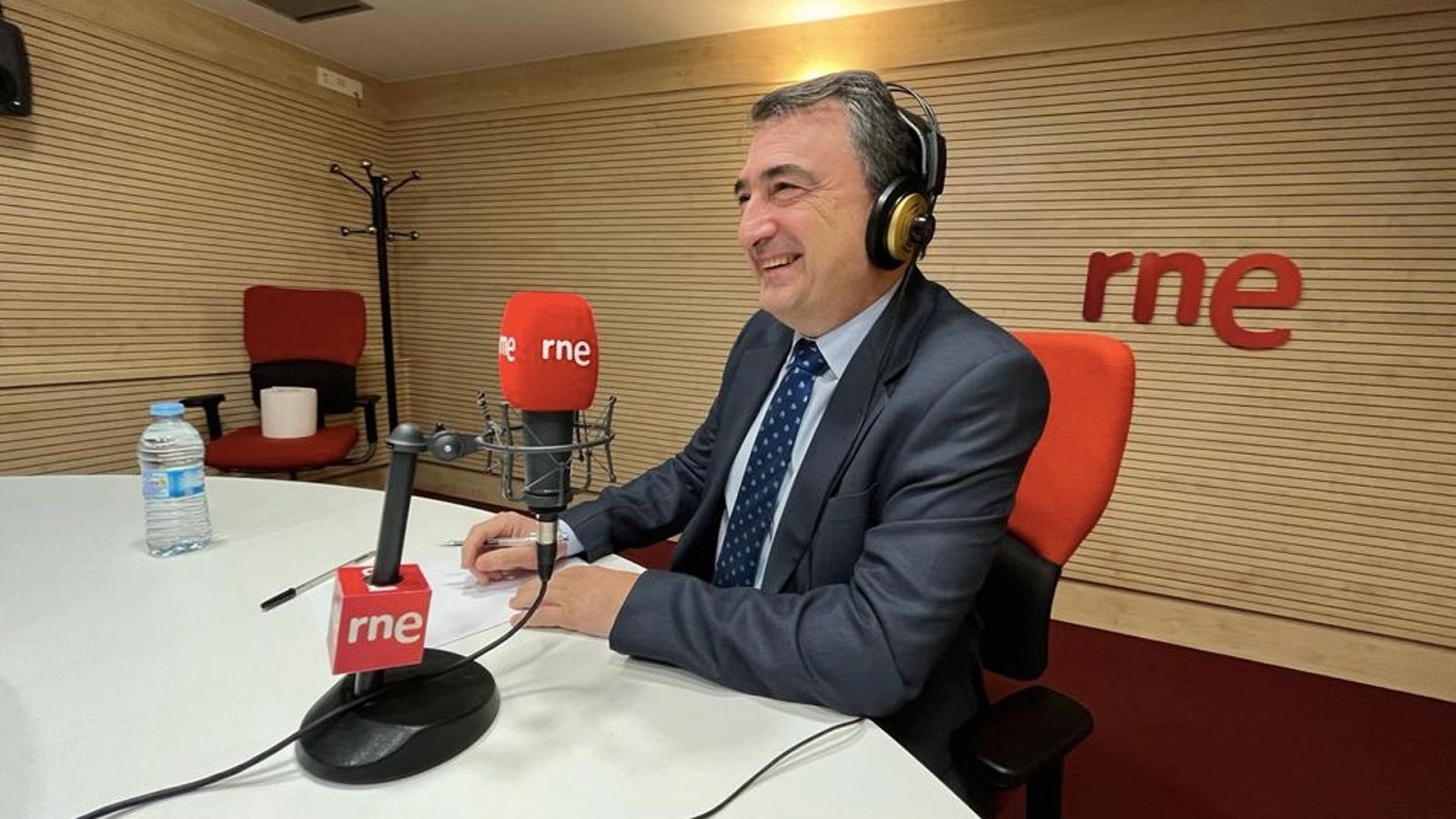 Aitor Esteban (PNV) sobre la ley del 'solo sí es sí': "Sí correspondería retocar la ley. Hay que reconocer también una equivocación por parte del Parlamento" - Escuchar ahora