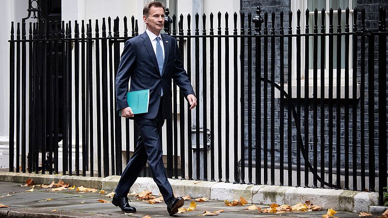 Cinco Continentes - Jeremy Hunt presenta su Plan Fiscal - Escuchar ahora