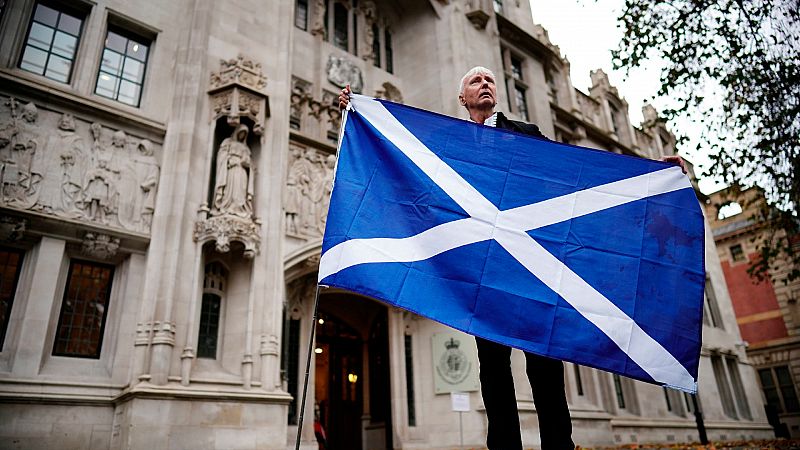 Cinco Continentes - Nuevo varapalo al referéndum de Escocia - Escuchar ahora