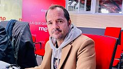 24 horas - Ángel Martín: "La escritura convierte las emociones en algo físico con lo que puedes trabajar"