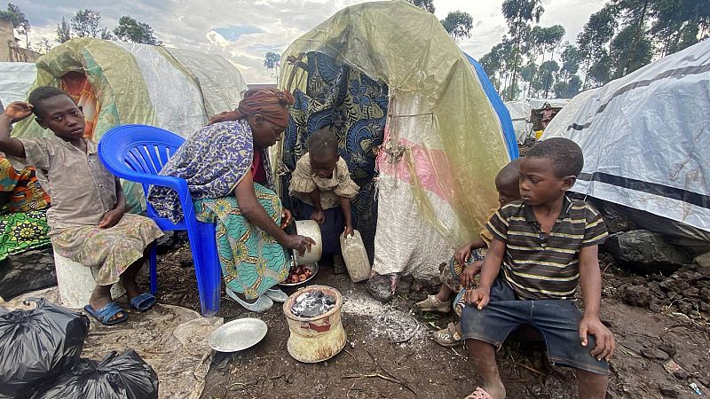 Reportajes 5 continentes - Hasta 300.000 desplazados por la violencia en el este de la R.D. del Congo - Escuchar ahora
