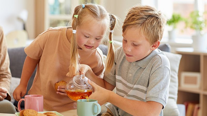 Por tres razones - La 'ciudad' donde niños con discapacidad ganan autonomía - Escuchar ahora