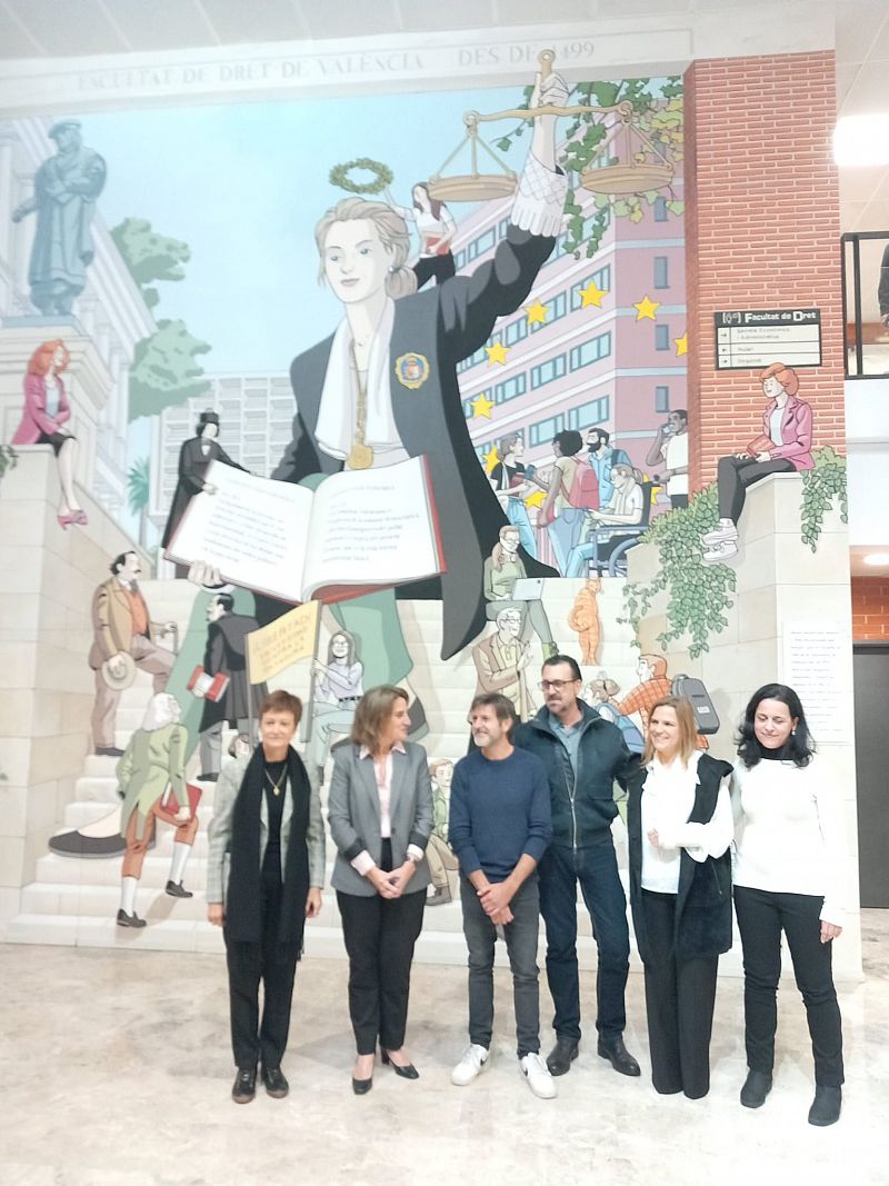 El mural de Paco Roca en la Universitat de València 12/12/22  - escuchar ahora