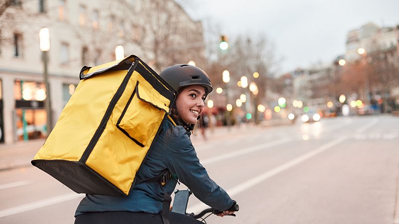 Más cerca .- En España hay más de 300.000 falsos autónomos - Escuchar ahora 