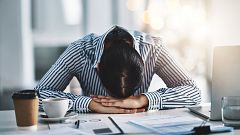 Con bata blanca - El 60% de las bajas laborales son por motivos de salud mental - 16/12/22