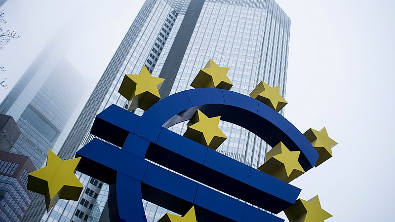 Más cerca - El BCE no da tregua y los mercados reaccionan a la baja - Escuchar ahora 