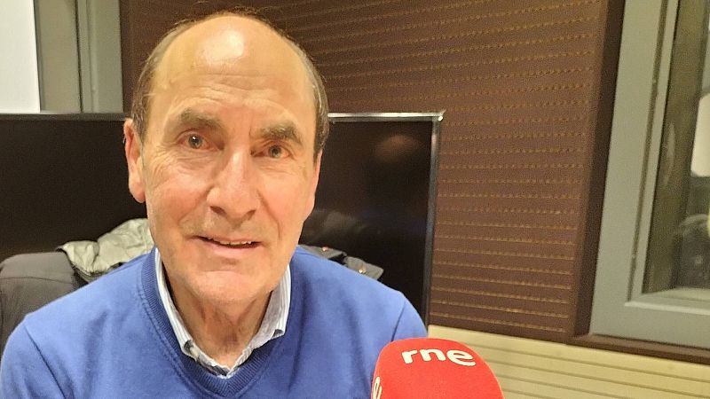 Construyendo memoria - Javier Mart�nez - Escuchar ahora