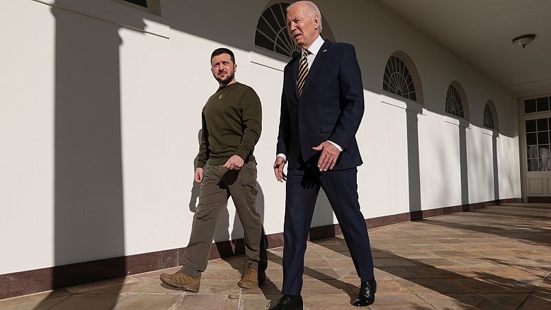 Más cerca - Joe Biden ofrece recursos ilimitados a Ucrania  - Escuchar ahora 
