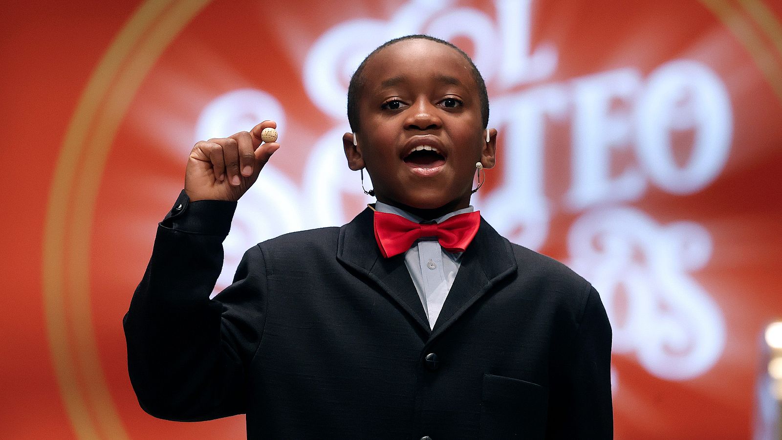 A media mañana - Enrique, ganador del 'Gordo': "Ya era hora de que me tocase algo" - Escuchar ahora 