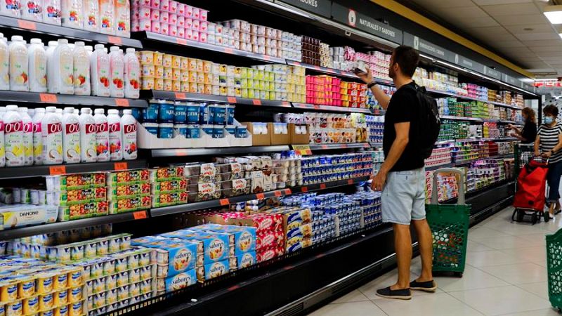 Las mañanas de RNE con Íñigo Alfonso - Olga Cantó: "Los cheques son más efectivos que la rebaja del IVA para ayudar a las familias vulnerables" - Escuchar ahora