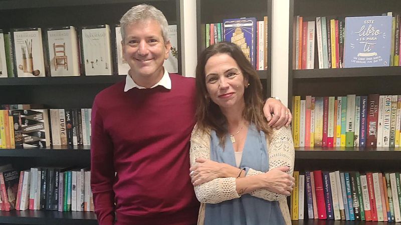 Libros de arena - Santiago Roncagliolo y 'Lejos' - Escuchar ahora
