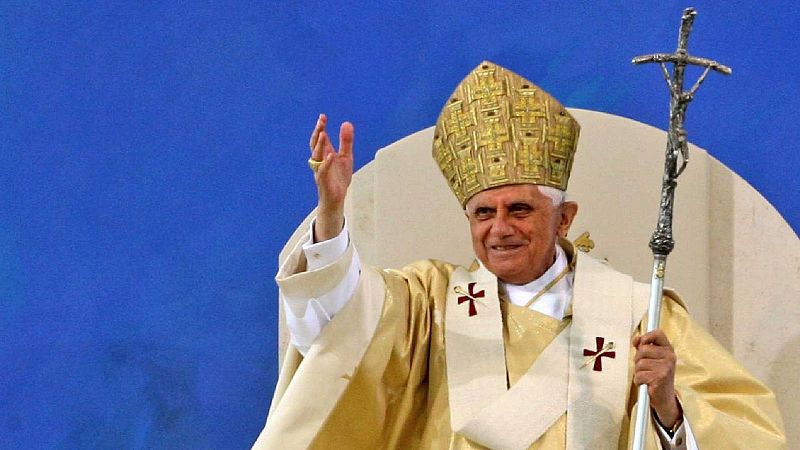 Reportajes RNE - Benedicto XVI, un teólogo brillante - Escuchar ahora