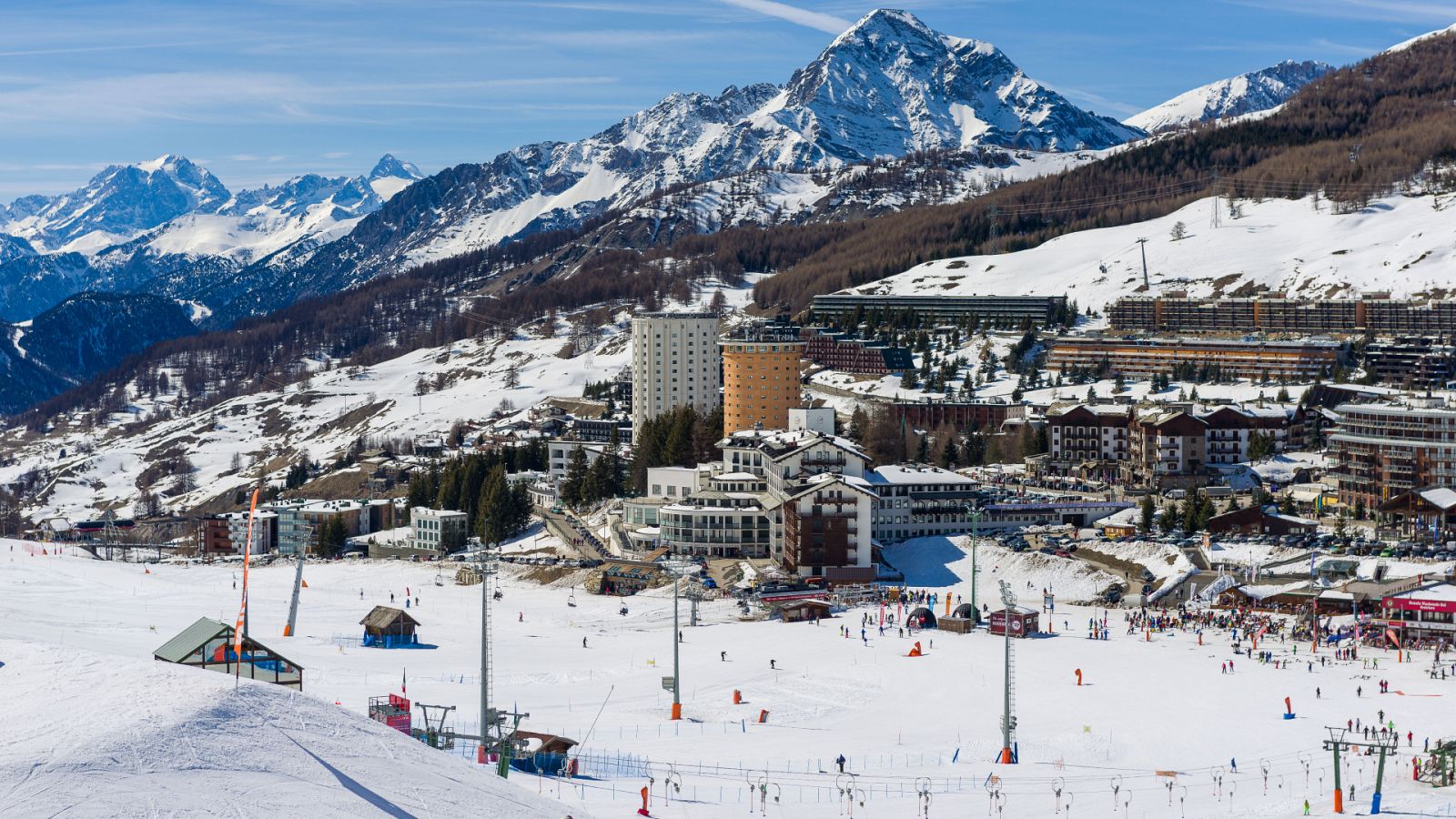 La vuelta al mundo con Miquel Silvestre - Sestriere - 05/01/23 - Escuchar ahora
