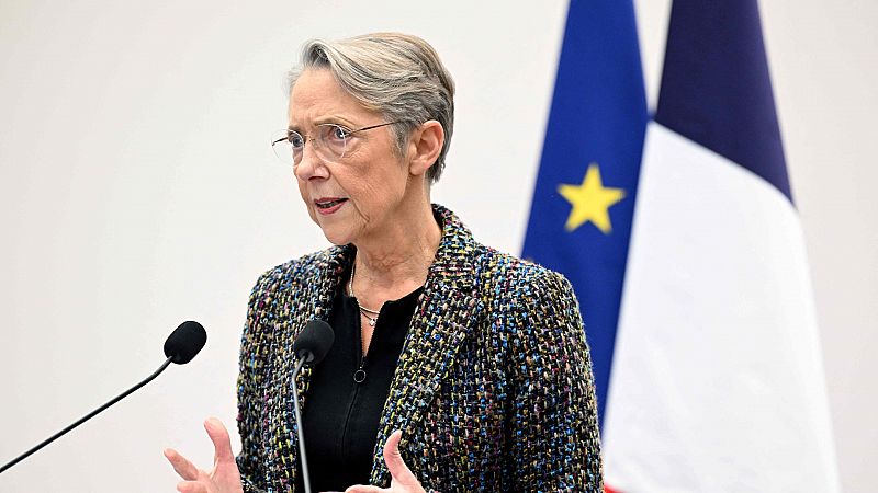 Cinco Continentes - Francia propone subir la edad de jubilación a 64 años - Escuchar ahora