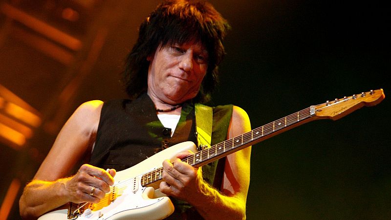 El ojo crítico - Ha fallecido una guitarra histórica, Jeff Beck - Escuchar ahora