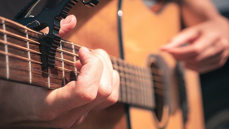 Por tres razones - Recetas musicales que siguen funcionando - Escuchar ahora