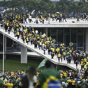 Enfoque Global en REE - Enfoque Global en REE - Asalto a las instituciones nacionales en Brasil - 14/01/23 - escuchar ahora