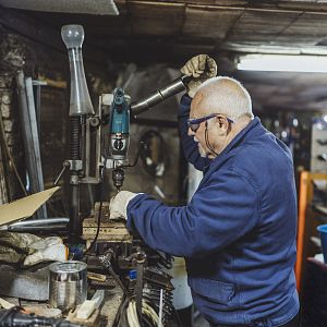 Por tres razones - Por tres razones - Emplear a los que la mayoría no da trabajo - 13/01/23 - escuchar ahora