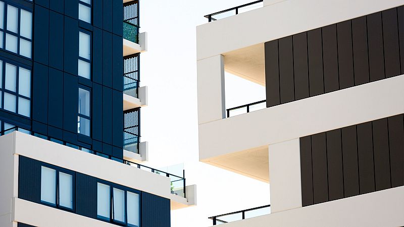 Más cerca - Condena a un fondo de inversión por cláusulas abusivas - Escuchar ahora 