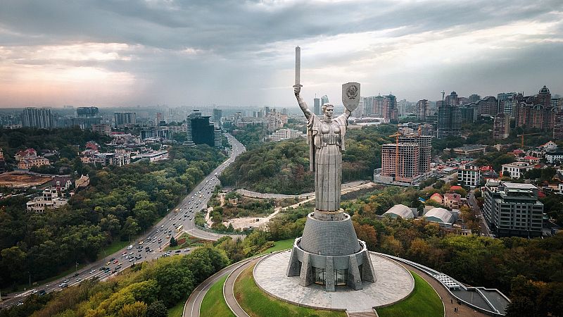 Más cerca - El turismo en la Ucrania de la posguerra - Escuchar ahora 