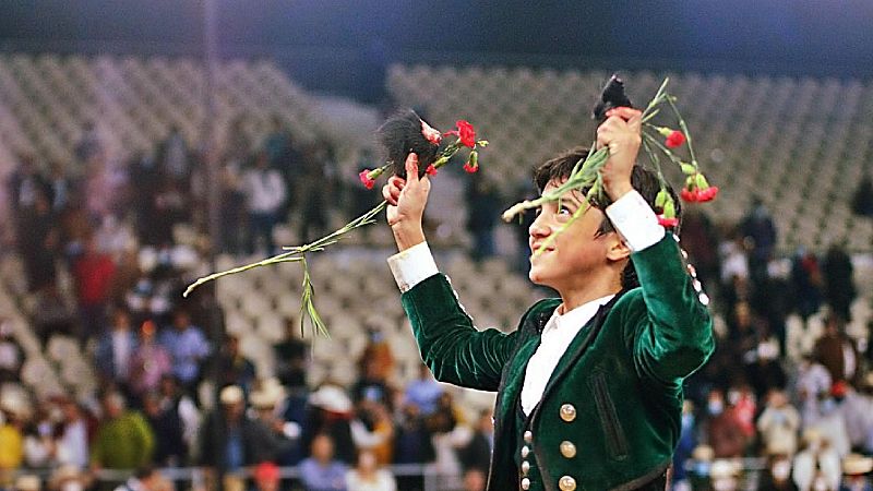 Espacio Toro - Marco Pérez, Arturo Macías, Valencia, Castellón y Valdemorillo - Escuchar ahora