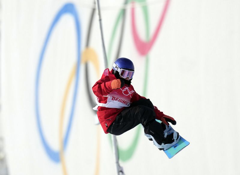 No solo fútbol - La snowboarder Queralt Castellet disputa esta tarde la final de la Copa del Mundo de Laax - 21/01/23 - ESCUCHAR AHORA