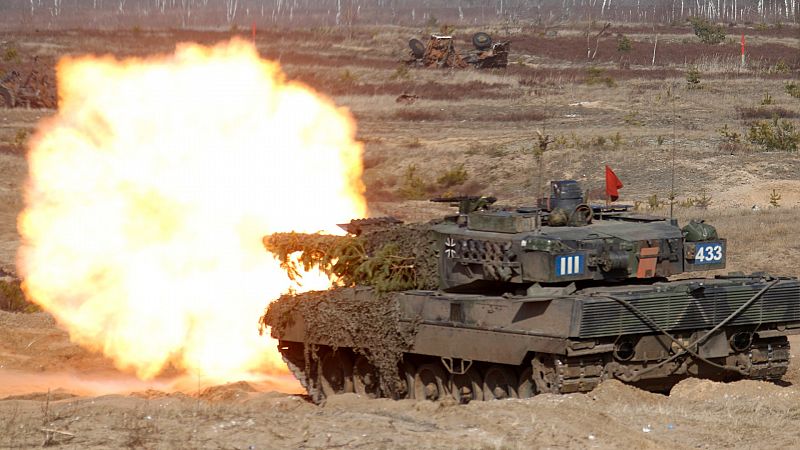 Las Mañanas de RNE con Íñigo Alfonso - Alemania aprueba el envío de Leopard 2 a Ucrania: ¿Cómo son estos carros y qué implicaciones tienen? - Escuchar ahora