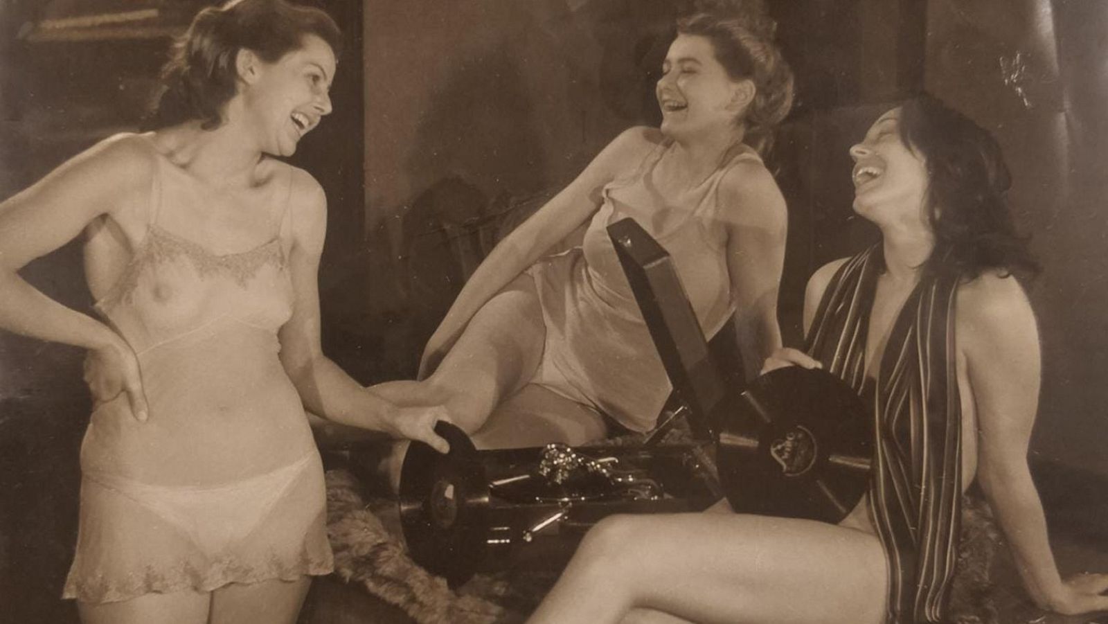 Melodías Pizarras - Hot & Spicy - 28/01/23 - escuchar ahora