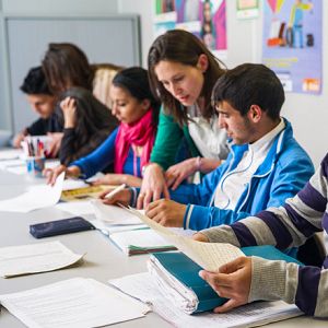 Gitanos - Gitanos - El futuro del pueblo gitano se está escribiendo en las aulas - 28/01/23 - escuchar ahora