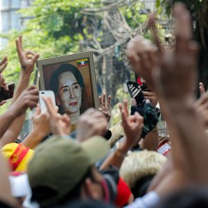 Cinco continentes - Cinco Continentes - Dos años del golpe militar en Birmania - Escuchar ahora