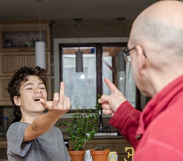 Padres maltratados: miedo, vergüenza y culpa