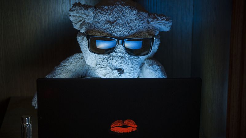 Cyber profiling: Sherlock Holmes tras las huellas digitales